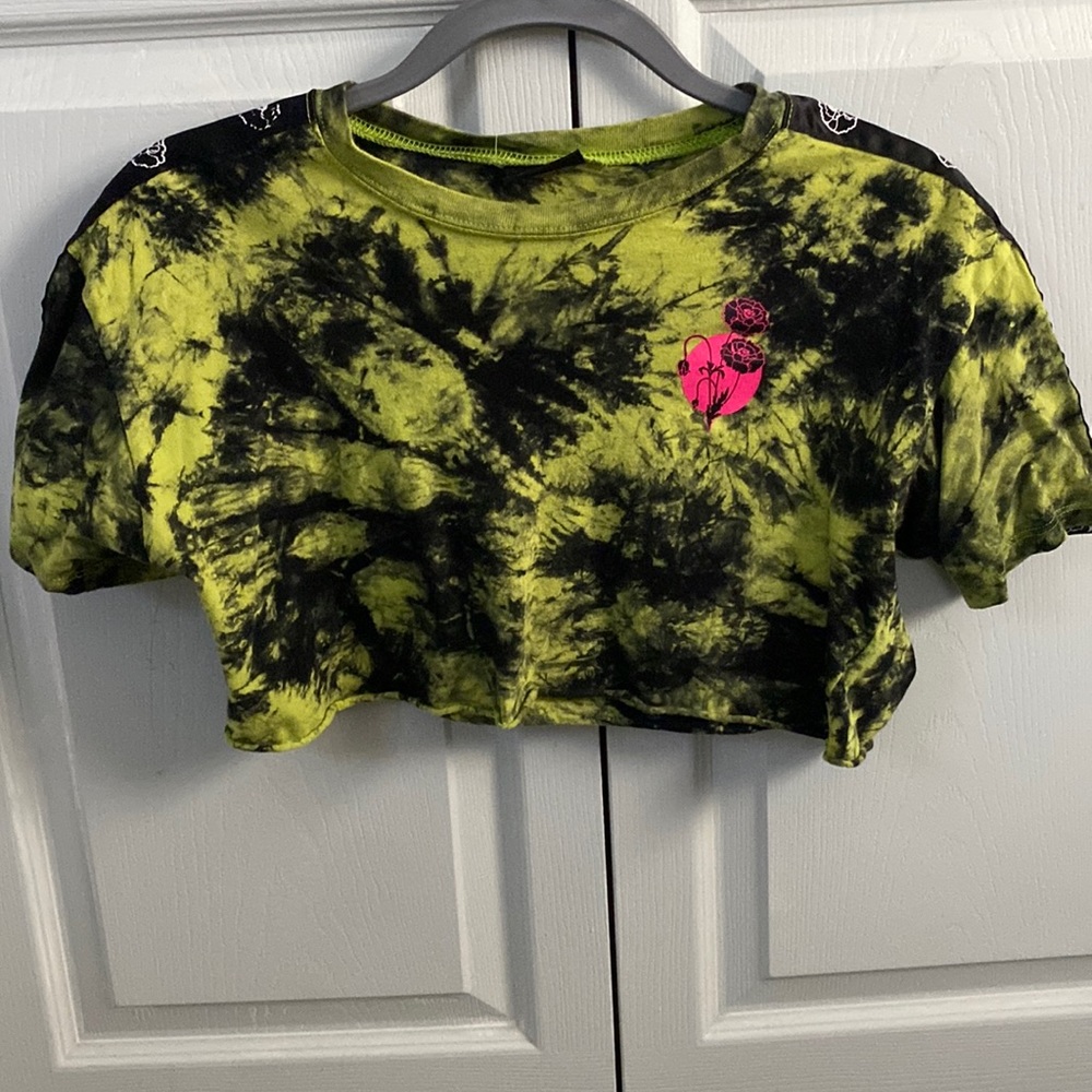Crop top